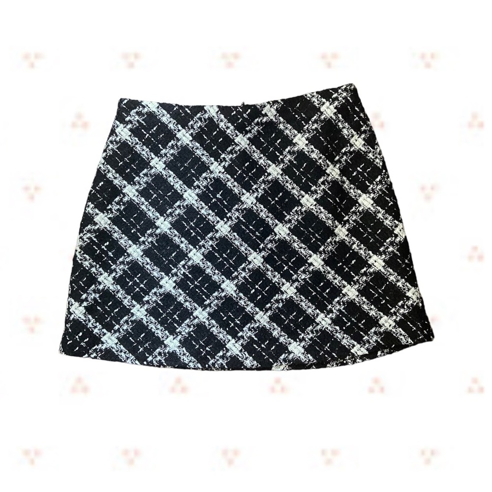 NWOT Zara Black & White Tweed Skirt